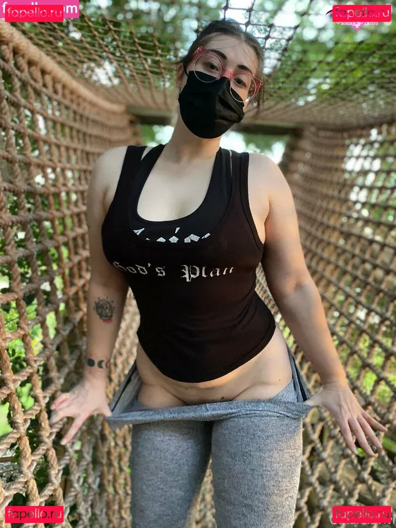 omankovivi Onlyfans Photo Gallery 