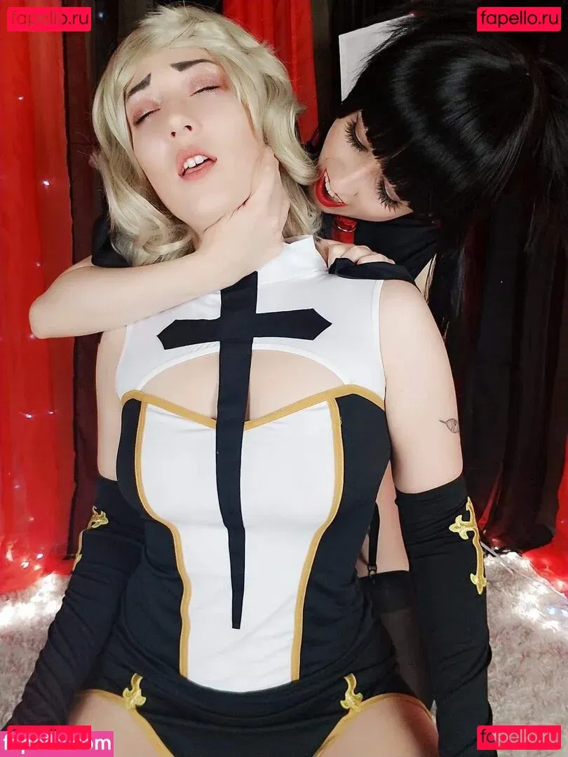 omankovivi Onlyfans Photo Gallery 