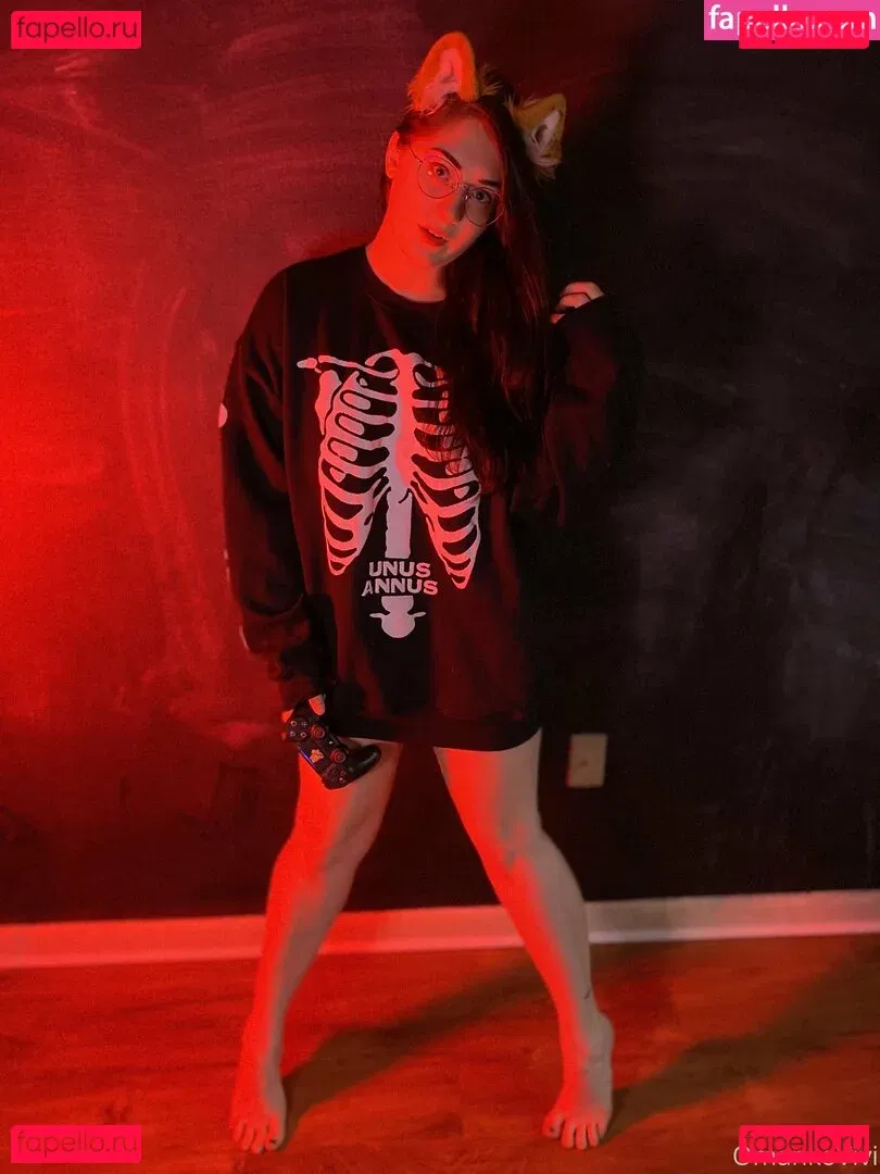 omankovivi Onlyfans Photo Gallery 