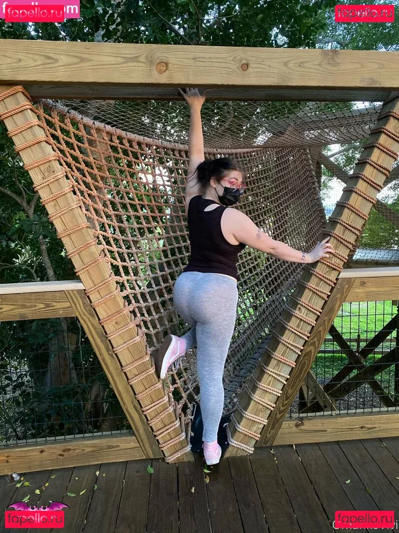 omankovivi Onlyfans Photo Gallery 