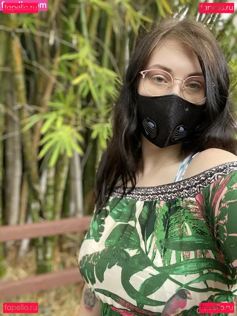 omankovivi Onlyfans Photo Gallery 