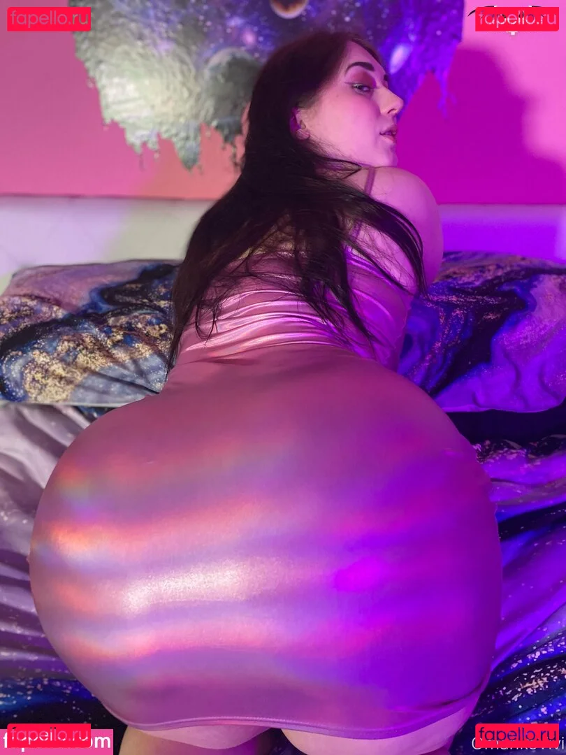 omankovivi Onlyfans Photo Gallery 