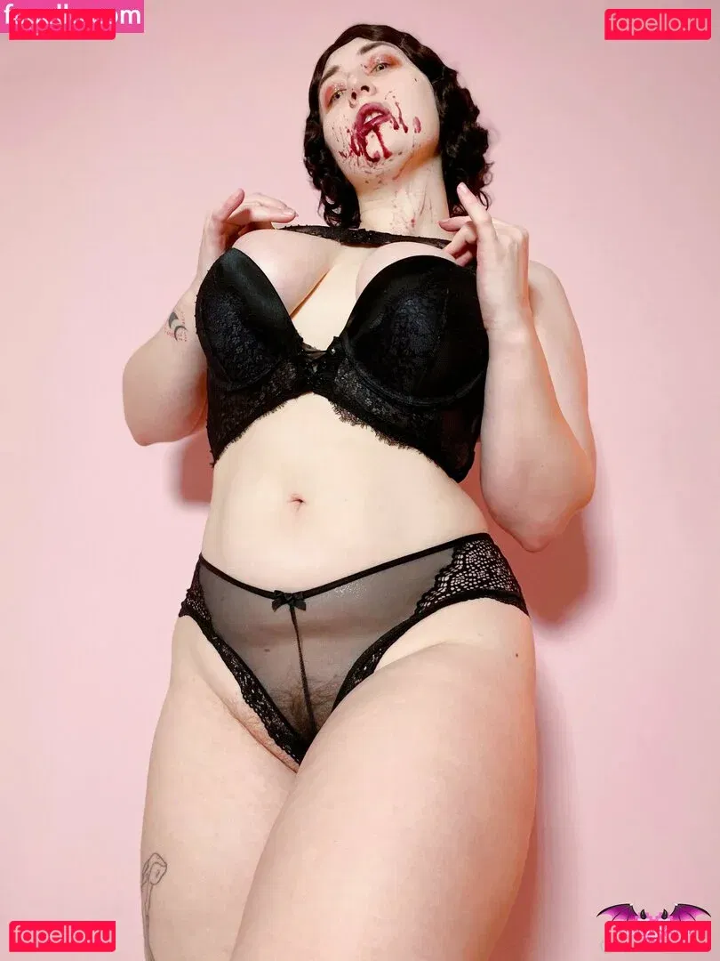 omankovivi Onlyfans Photo Gallery 