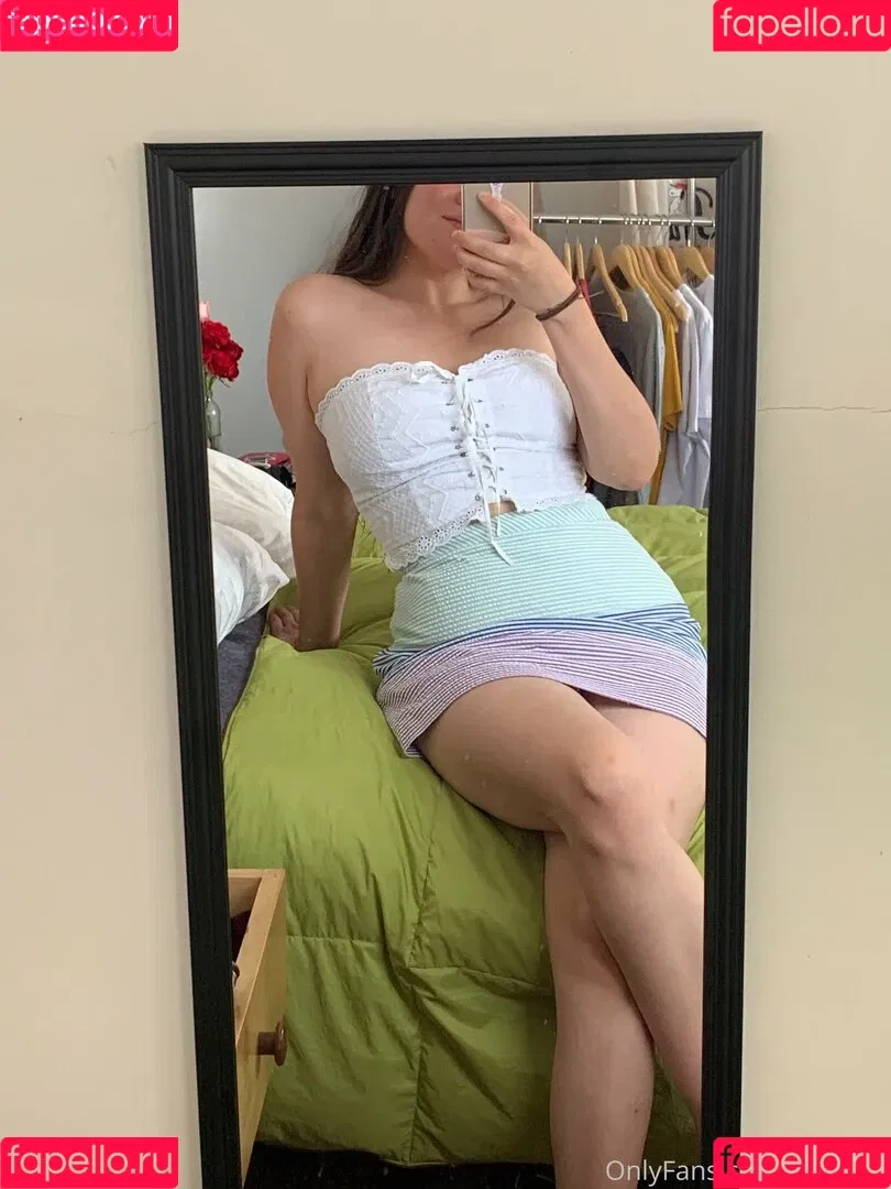 aprilsun Onlyfans Photo Gallery 