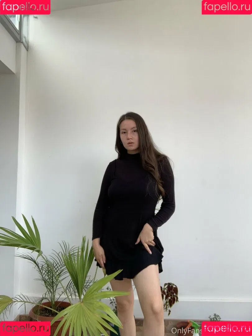aprilsun Onlyfans Photo Gallery 