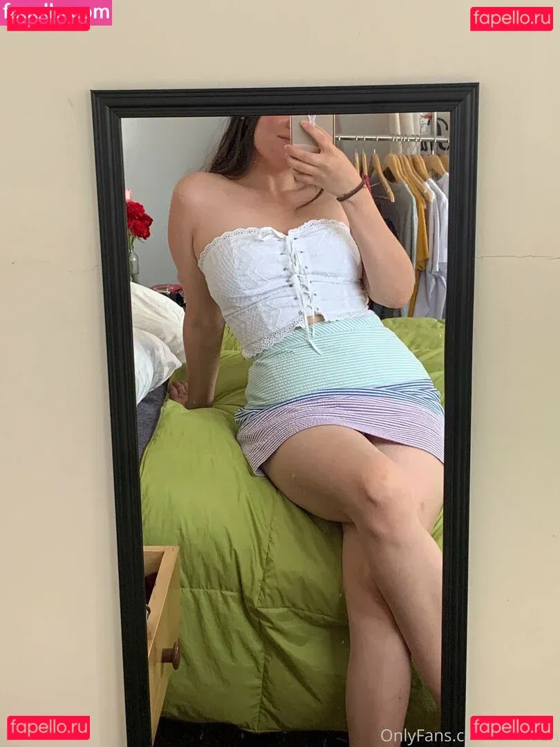 aprilsun Onlyfans Photo Gallery 