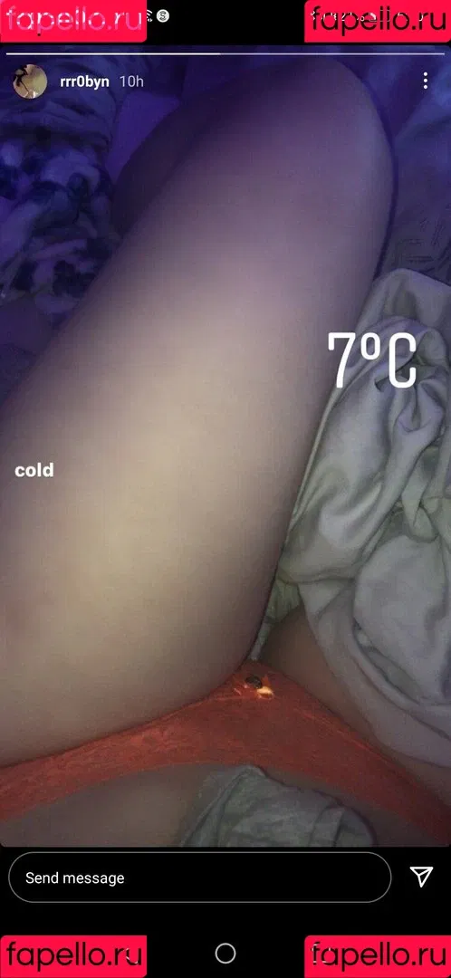 Robyn Onlyfans Photo Gallery 