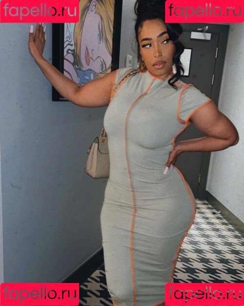 Robyn Onlyfans Photo Gallery 