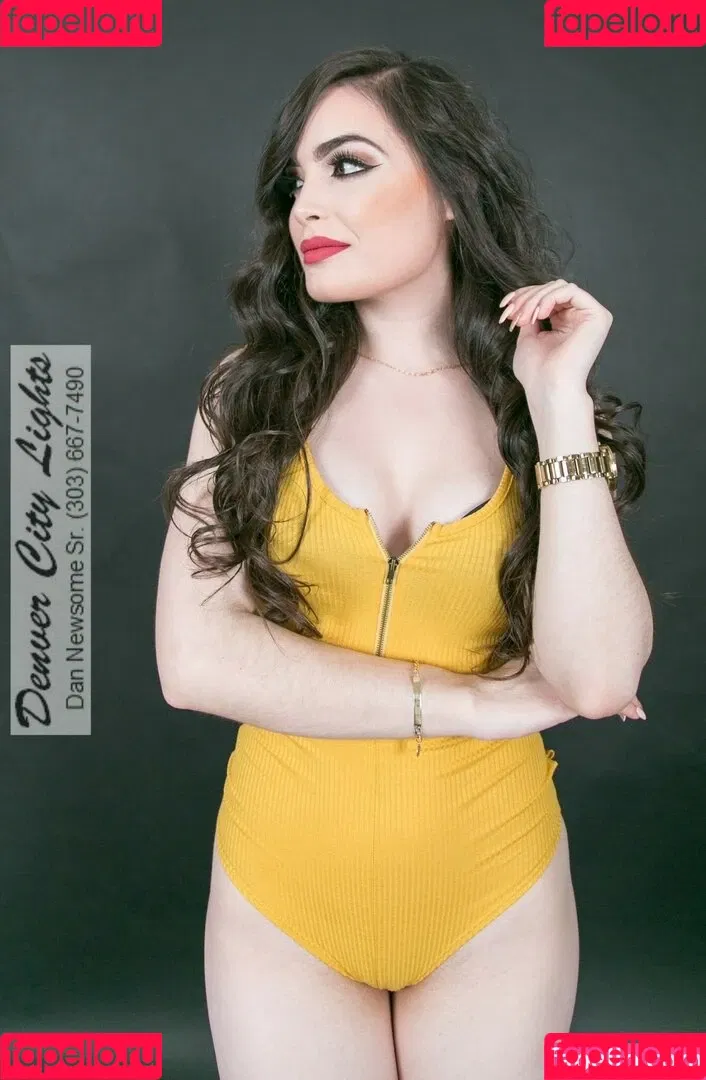 Yanet Gutierrez Onlyfans Photo Gallery 