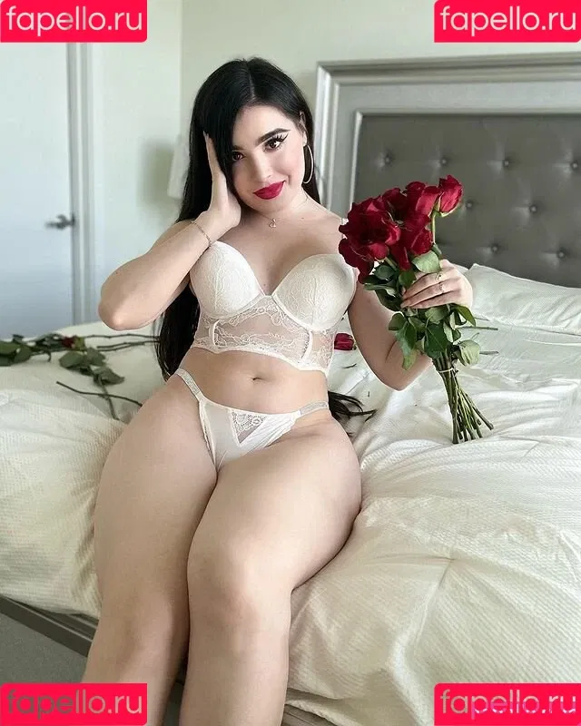 Yanet Gutierrez Onlyfans Photo Gallery 