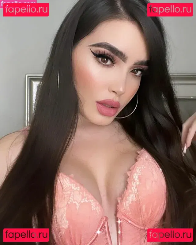 Yanet Gutierrez Onlyfans Photo Gallery 
