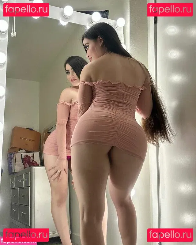 Yanet Gutierrez Onlyfans Photo Gallery 