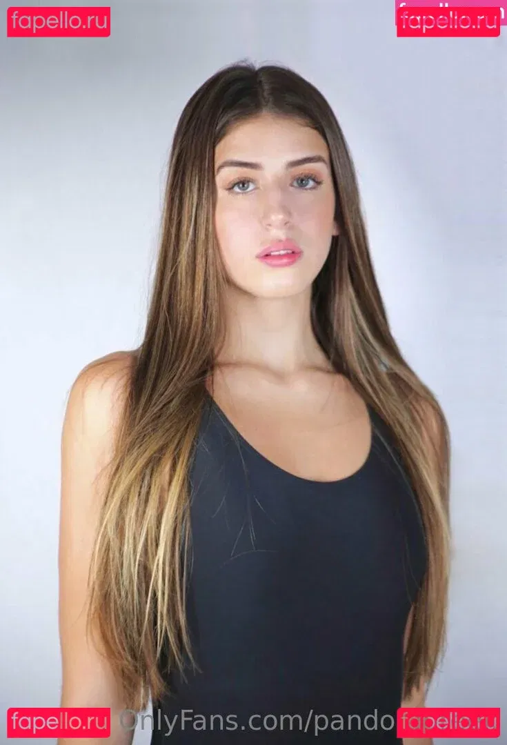 pandoragreek Onlyfans Photo Gallery 