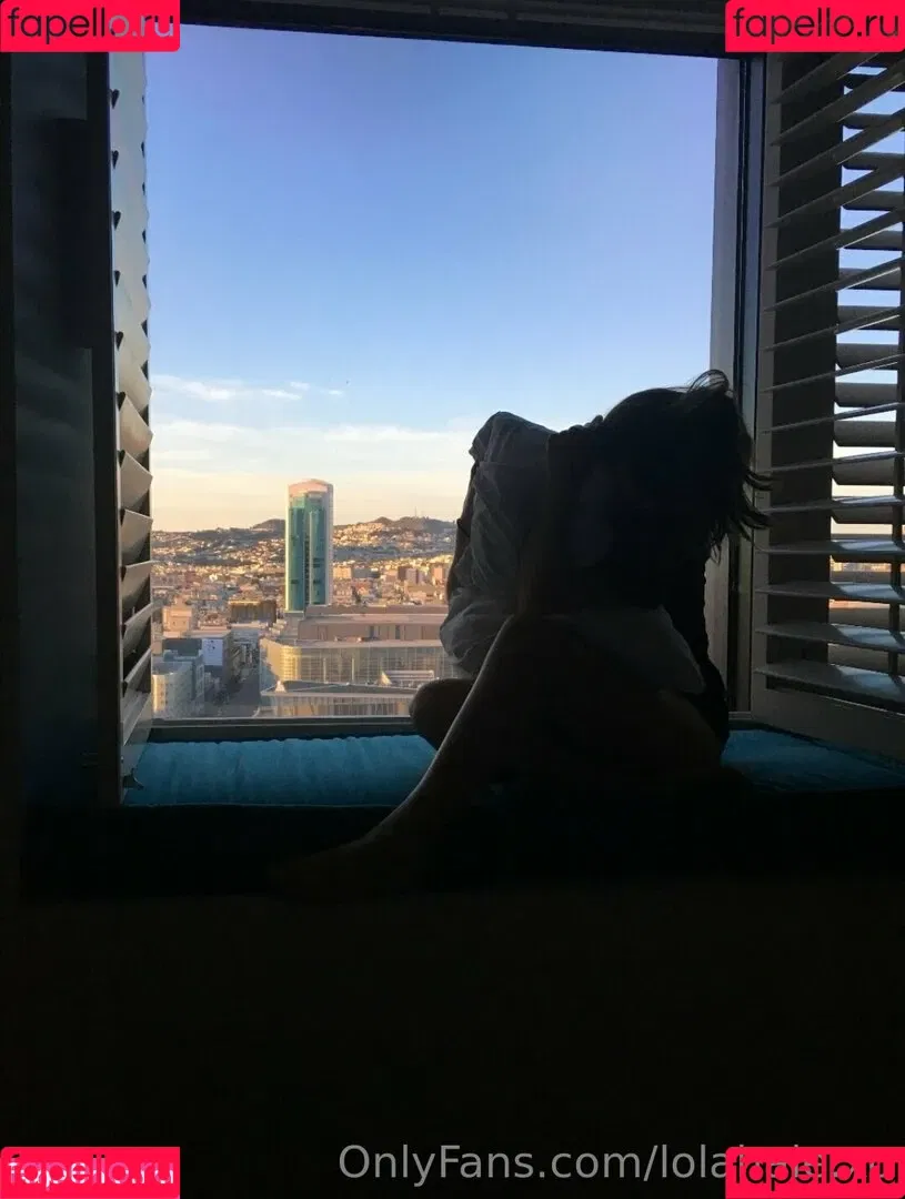 lolahale.xo Onlyfans Photo Gallery 