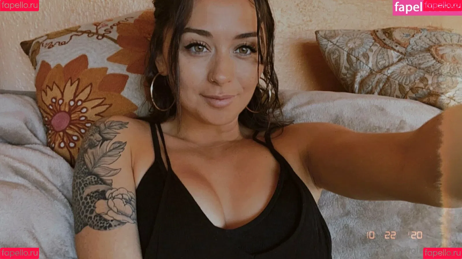 lolahale.xo Onlyfans Photo Gallery 