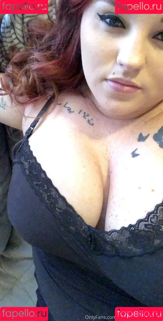 hookahqueeensfw Onlyfans Photo Gallery 