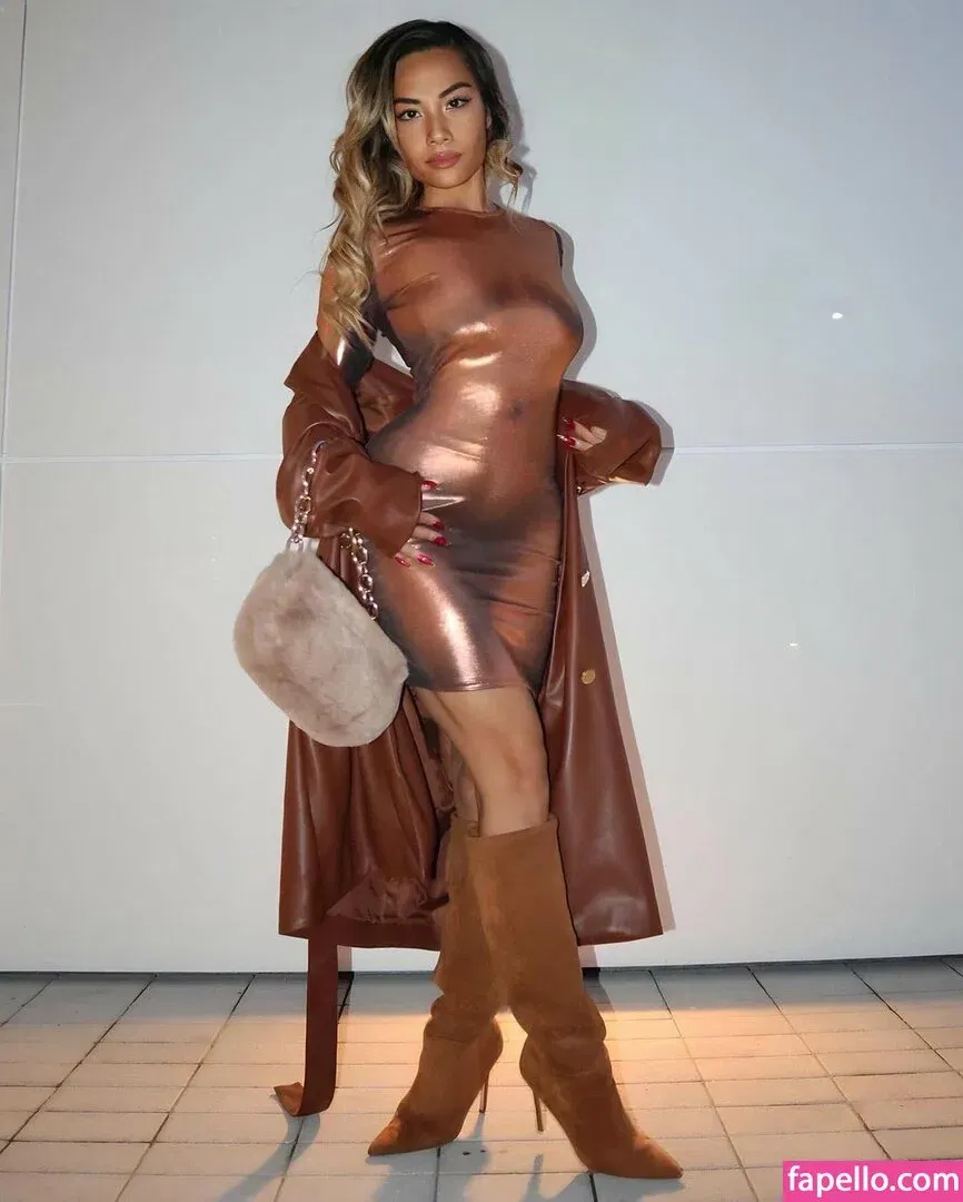 Victoria Kuang Onlyfans Photo Gallery 