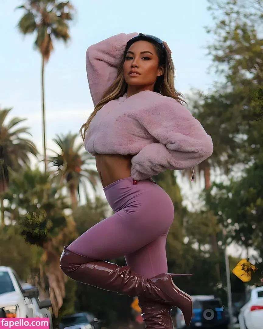 Victoria Kuang Onlyfans Photo Gallery 