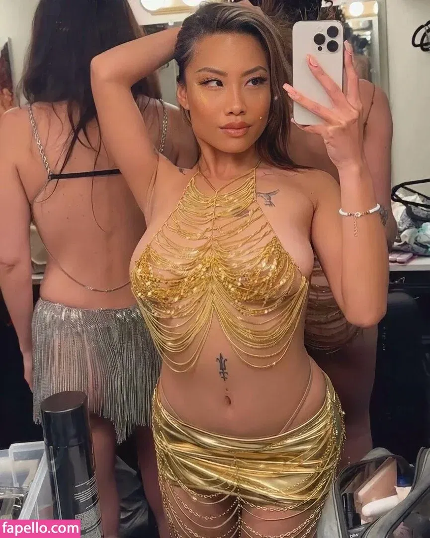 Victoria Kuang Onlyfans Photo Gallery 