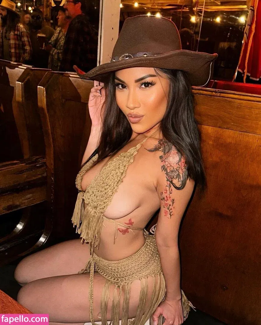 Victoria Kuang Onlyfans Photo Gallery 