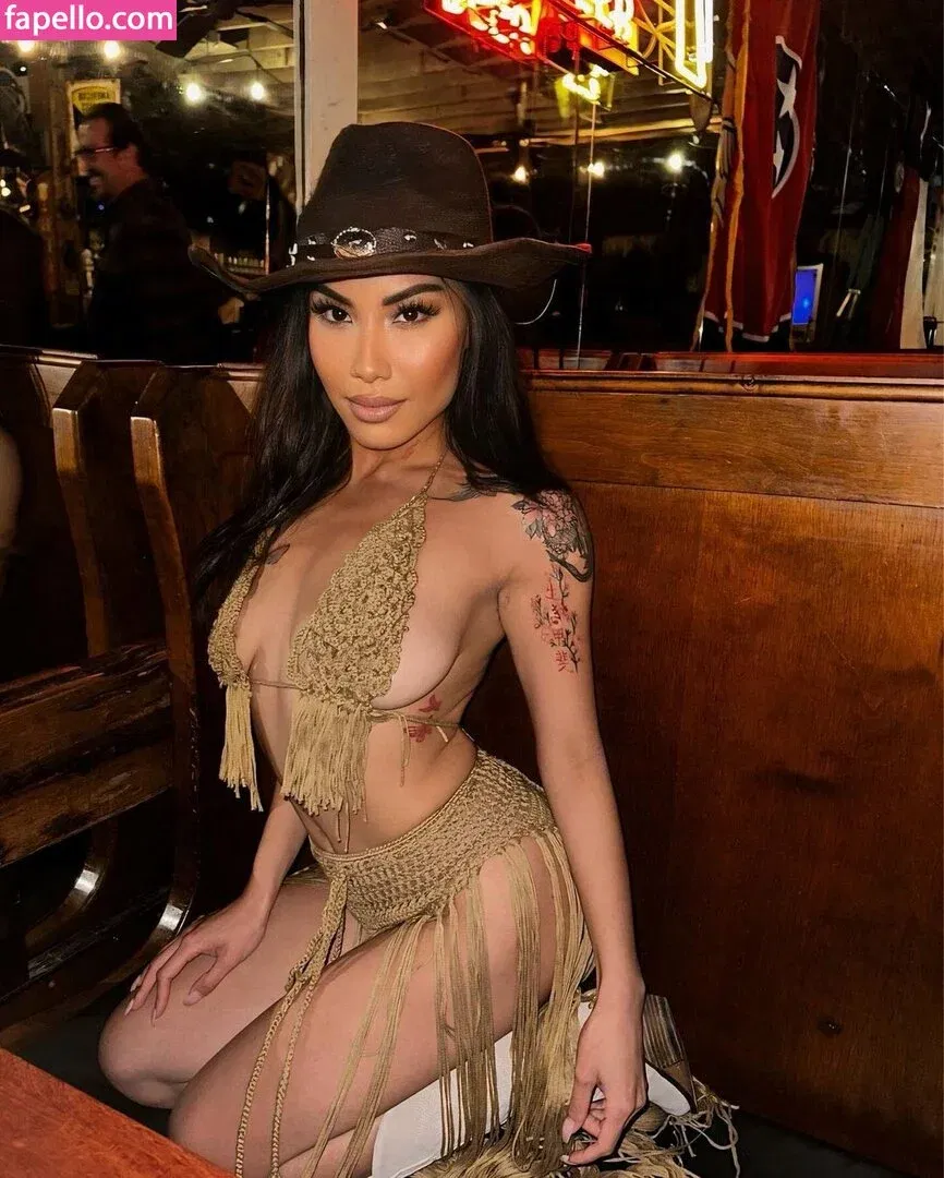 Victoria Kuang Onlyfans Photo Gallery 