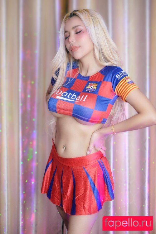 White Spa ASMR Onlyfans Photo Gallery 