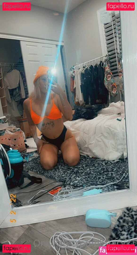 lilspicy21 Onlyfans Photo Gallery 