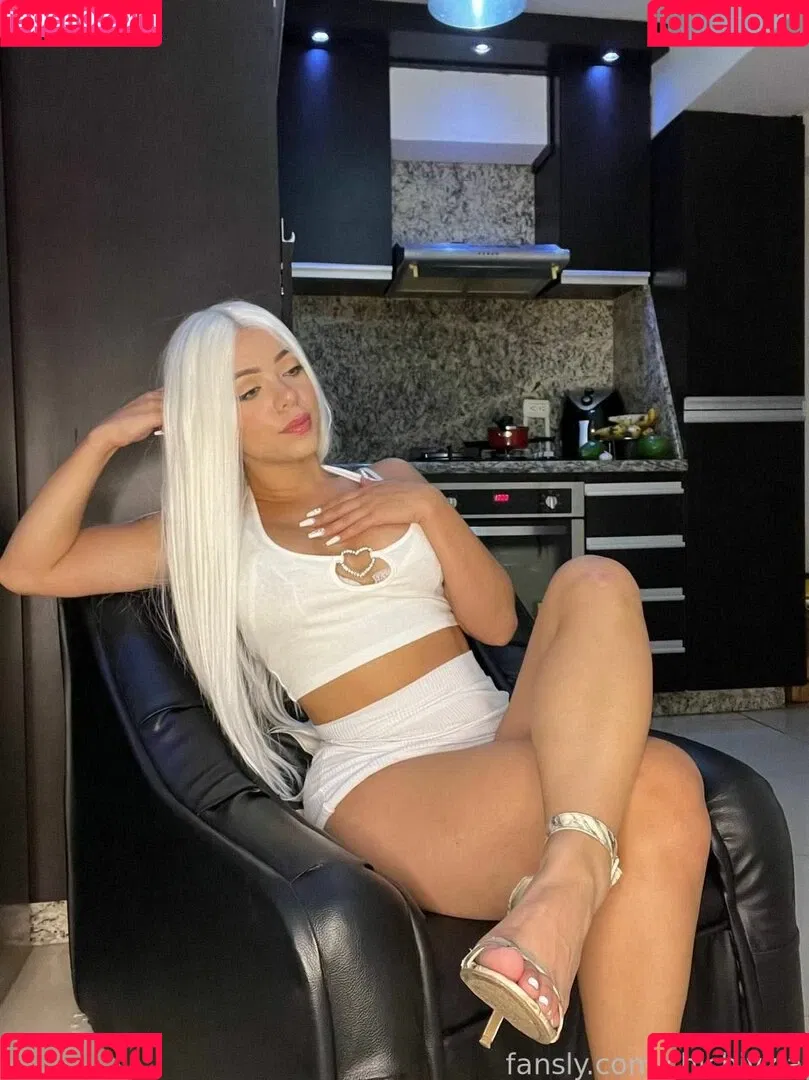 chichivzla Onlyfans Photo Gallery 