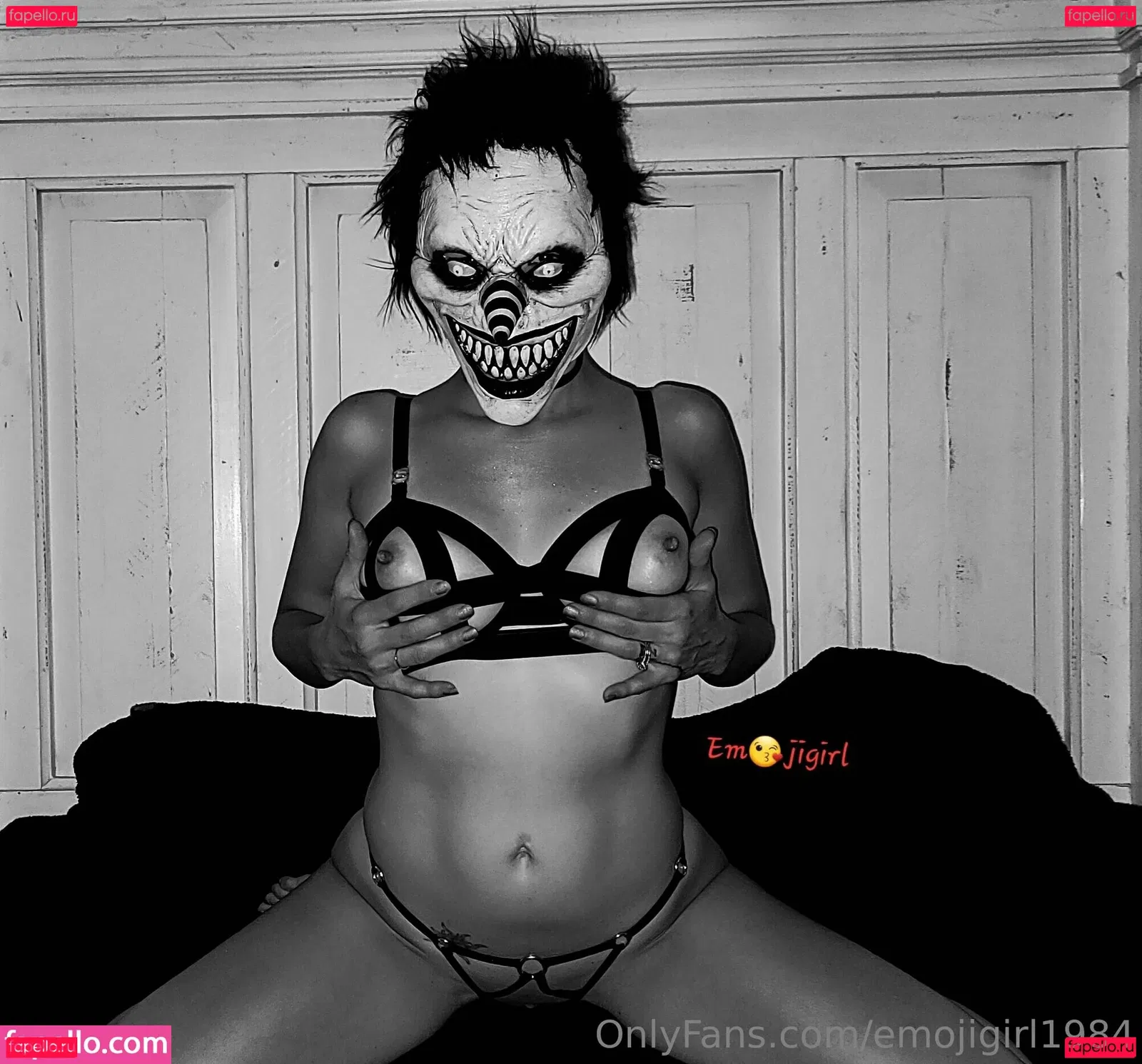 emojigirl1984 Onlyfans Photo Gallery 