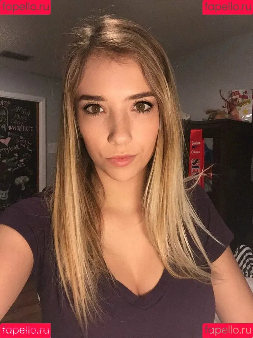 Sarina Hunt Onlyfans Photo Gallery 