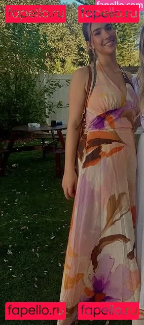 Sarina Hunt Onlyfans Photo Gallery 