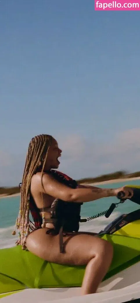 latto777 Onlyfans Photo Gallery 