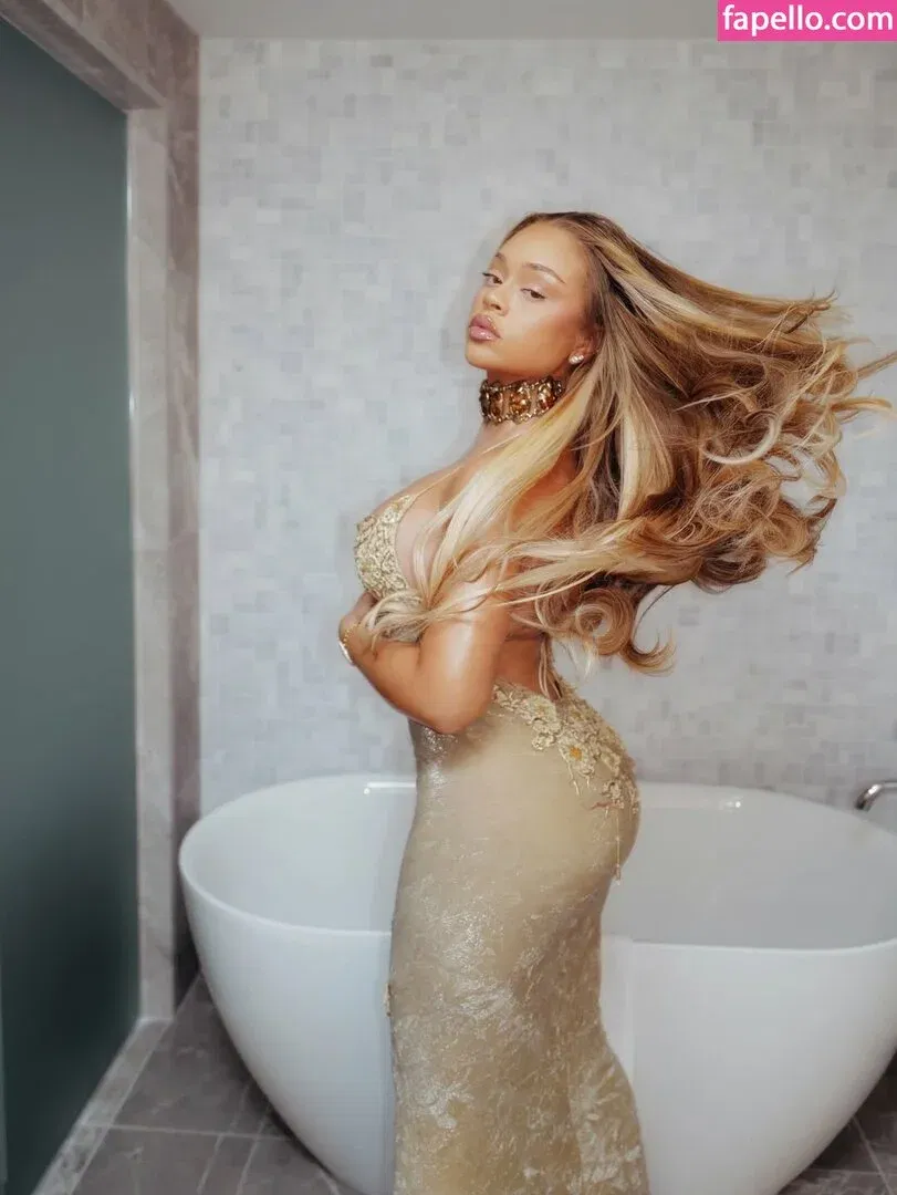 latto777 Onlyfans Photo Gallery 