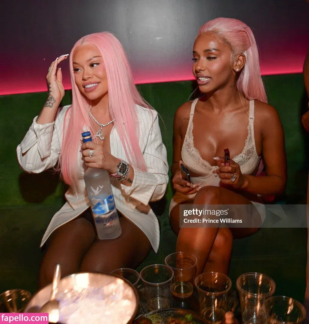 latto777 Onlyfans Photo Gallery 