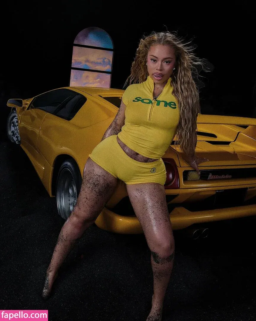 latto777 Onlyfans Photo Gallery 