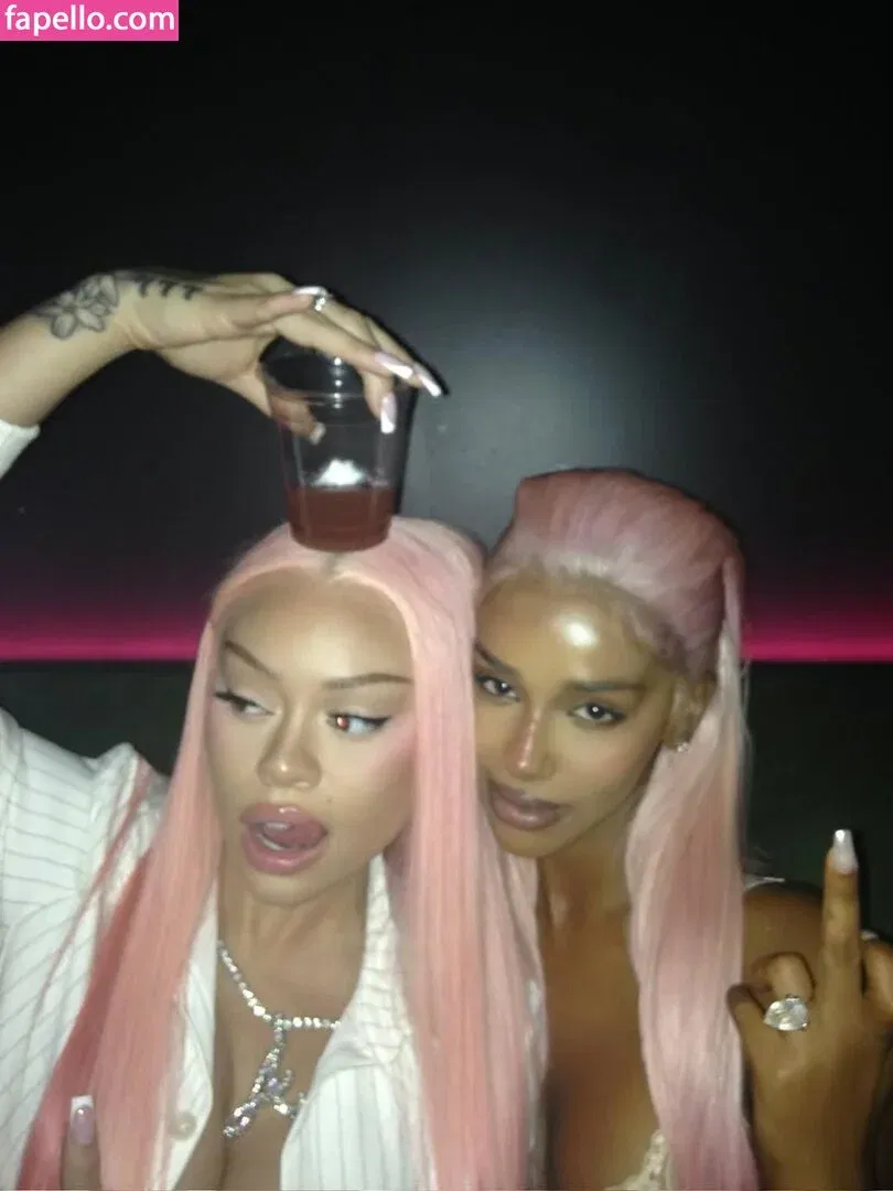 latto777 Onlyfans Photo Gallery 