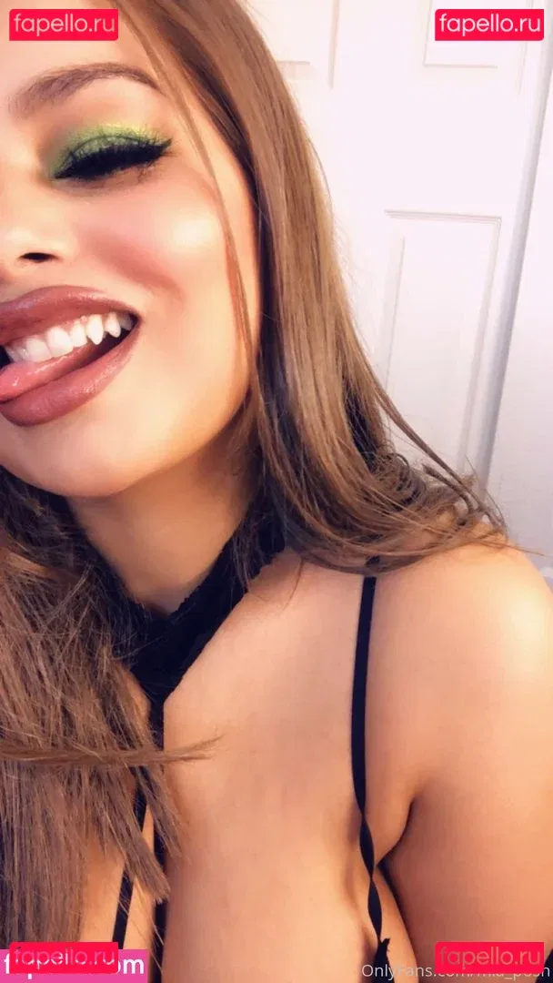 Mia Posh Onlyfans Photo Gallery 
