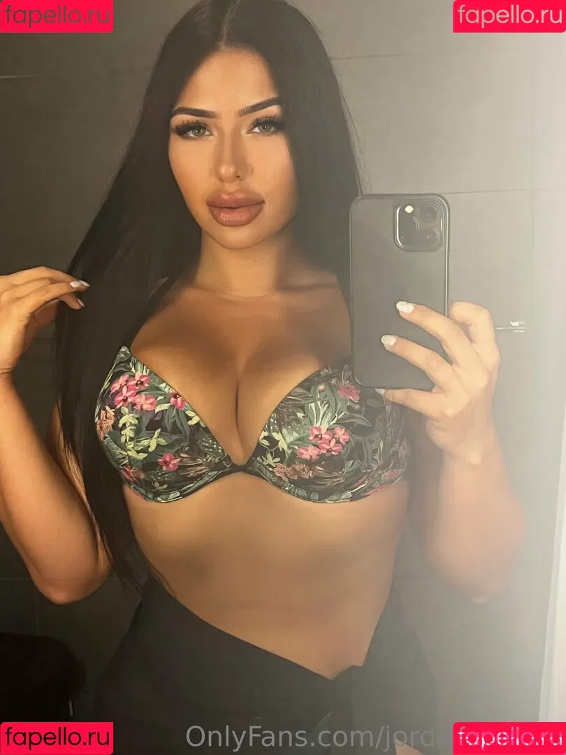 jordananajjar Onlyfans Photo Gallery 