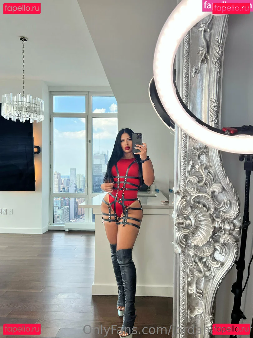 jordananajjar Onlyfans Photo Gallery 