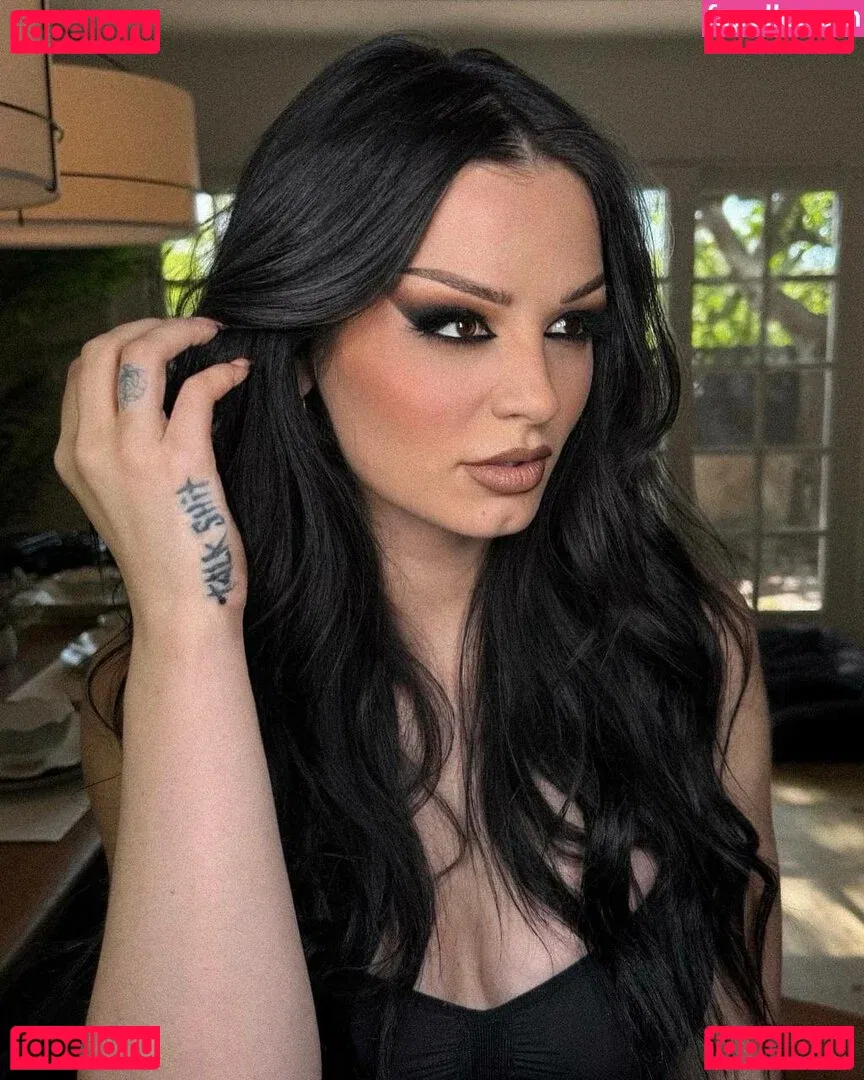 PaigeWWE Onlyfans Photo Gallery 