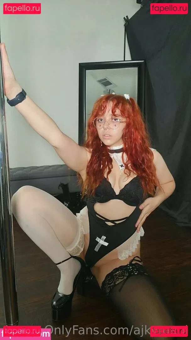 Lvkrd Onlyfans Photo Gallery 