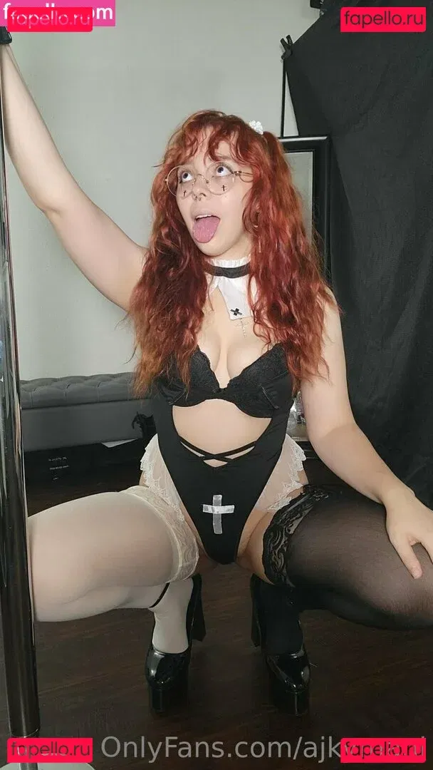 Lvkrd Onlyfans Photo Gallery 