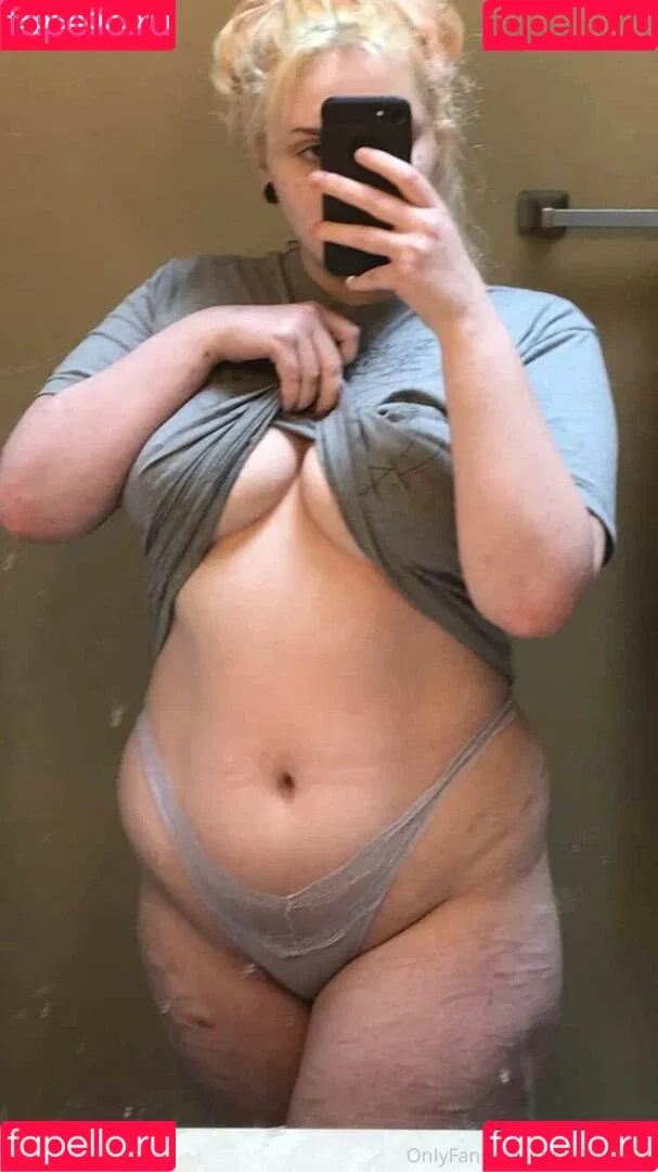blairefoxx Onlyfans Photo Gallery 