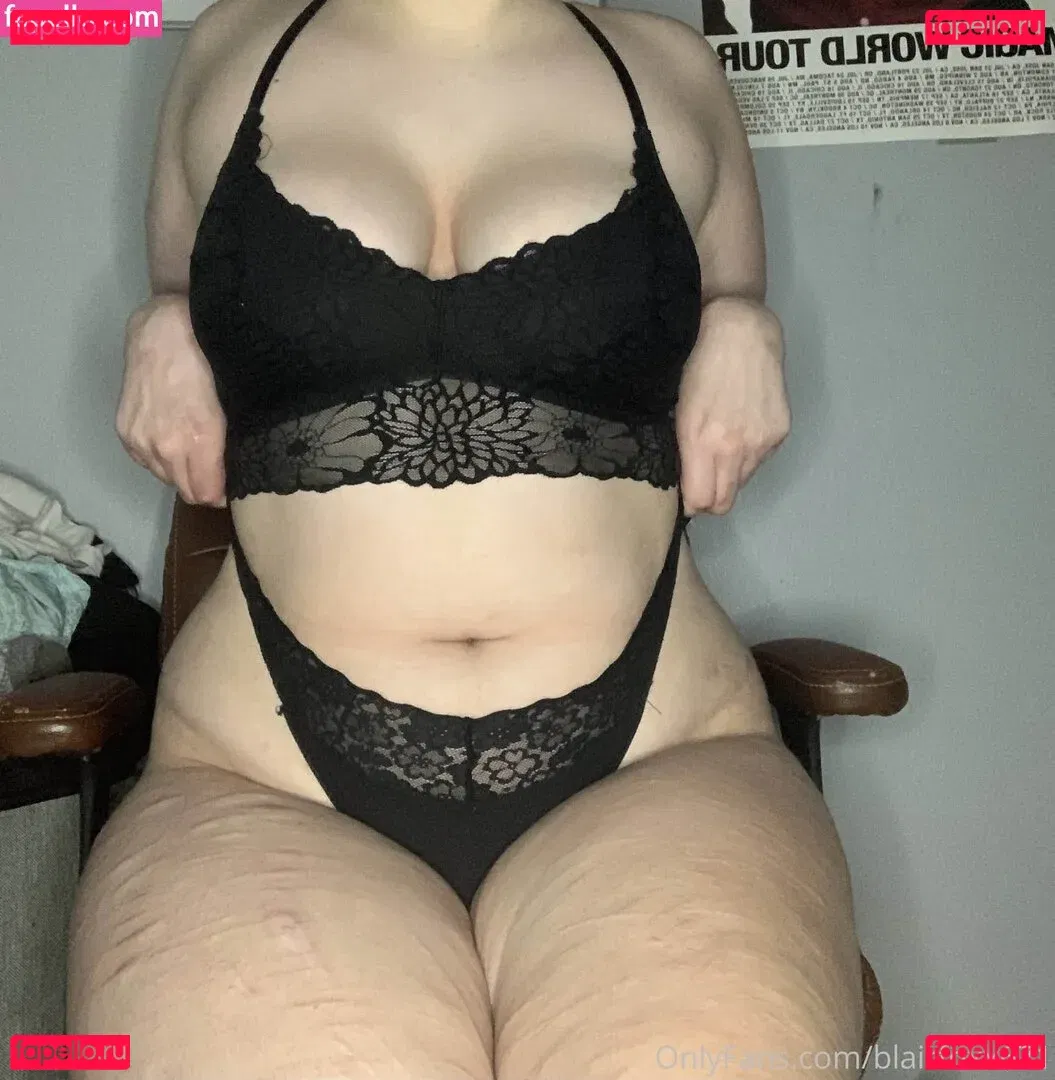 blairefoxx Onlyfans Photo Gallery 