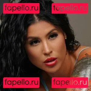 Stephanie Marie Onlyfans Photo Gallery 