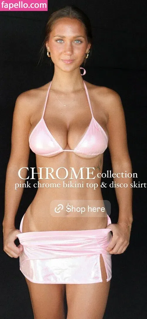 Stephanie Zustovich Onlyfans Photo Gallery 