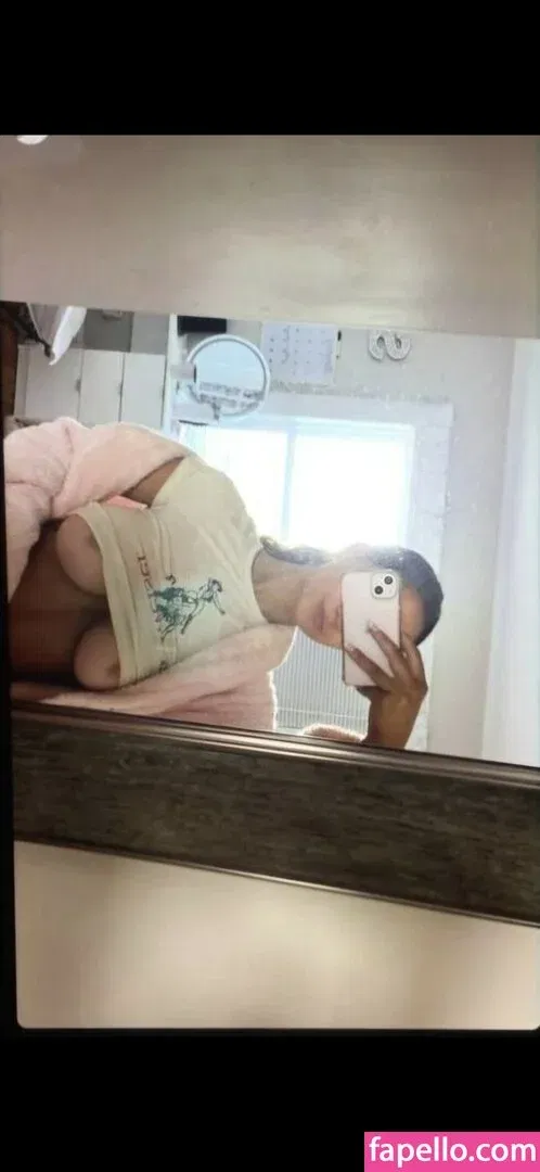 Stephanie Zustovich Onlyfans Photo Gallery 