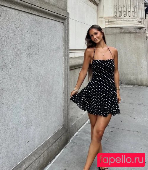 Stephanie Zustovich Onlyfans Photo Gallery 