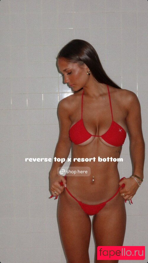 Stephanie Zustovich Onlyfans Photo Gallery 