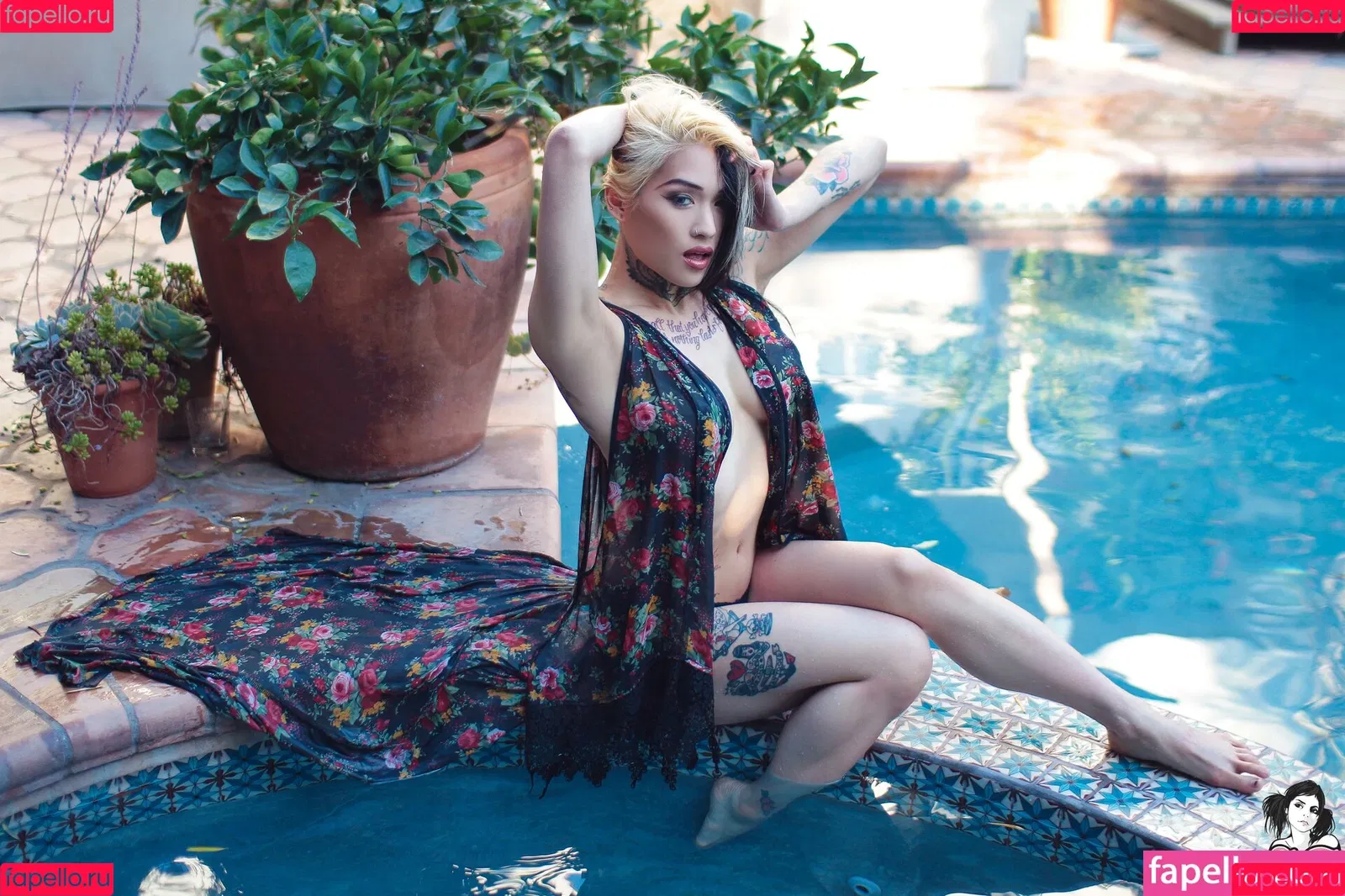 mahnee Onlyfans Photo Gallery 